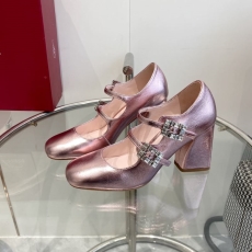 Roger Vivier Shoes